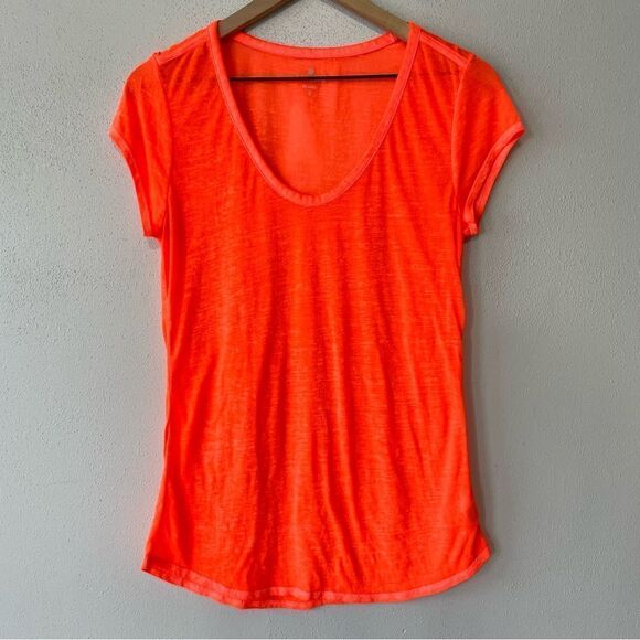 Athleta Bright Orange V-Neck Shirt - Size: Small - Picture 1 of 7